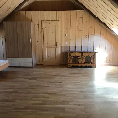 Chez Dodo 2534 Orvin Le Foncet Evilard