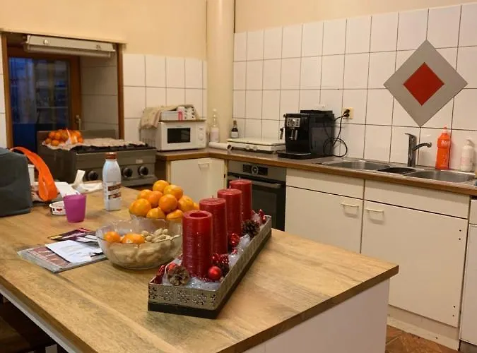 Le Foncet 2534orvin Couette-café Evilard